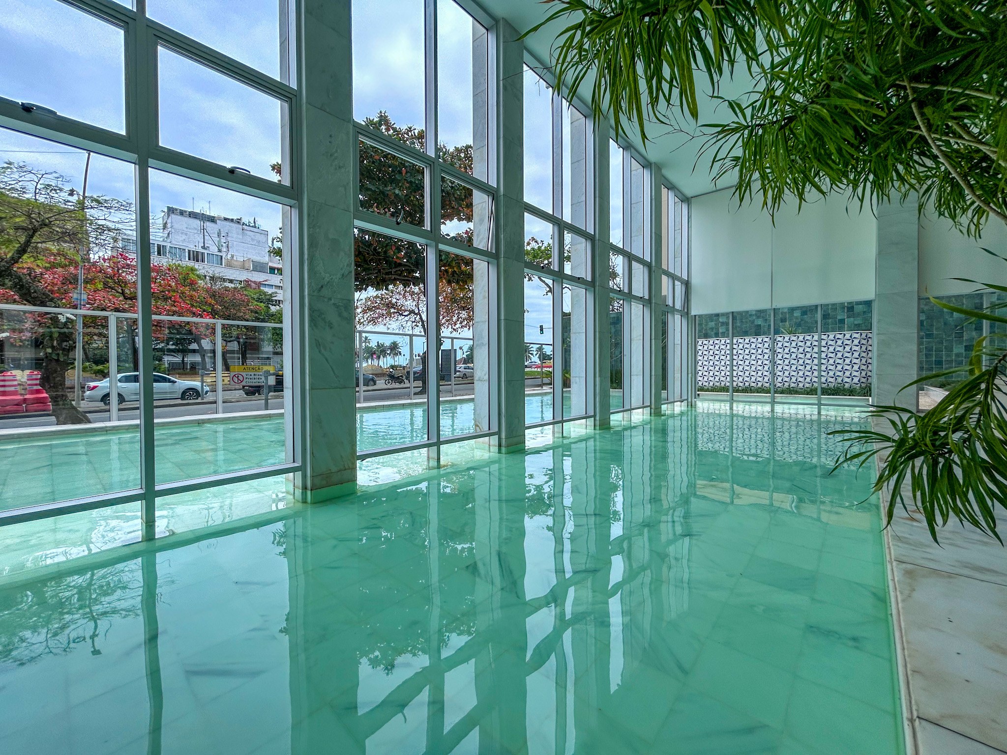 Piscina com vista para o mar, apartamento AP1962, Leblon